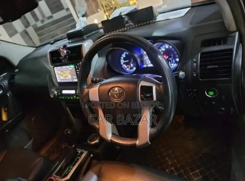 Toyota Prado TxL Limited Black 2012
