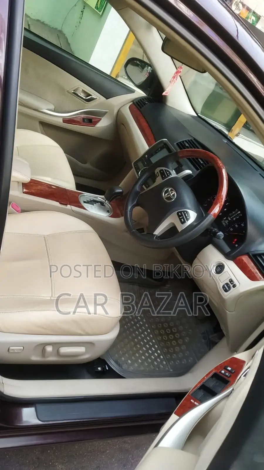 Toyota Premio 1.5 FWD 2015 Maroon