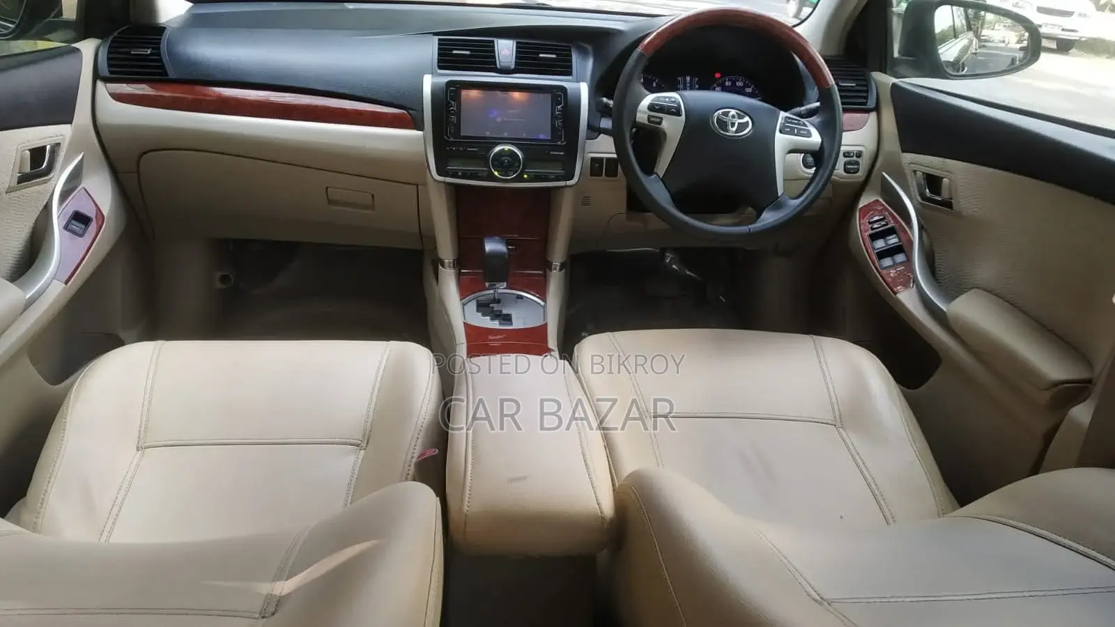 Toyota Premio 1.5 FWD 2015 Maroon