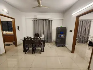 বসুন্ধরা আবাসিক এলাকায় ২৪০০ বর্গফুটের সম্পূর্ণ ফার্নিশড অ্যাপার্টমেন্ট ভাড়া হবে