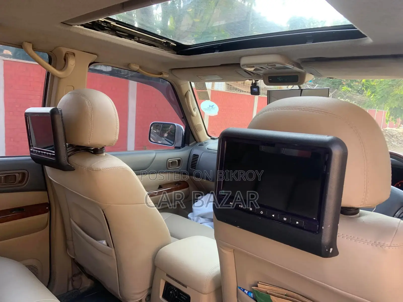 Nissan Patrol Y61 With Sunroof 2004