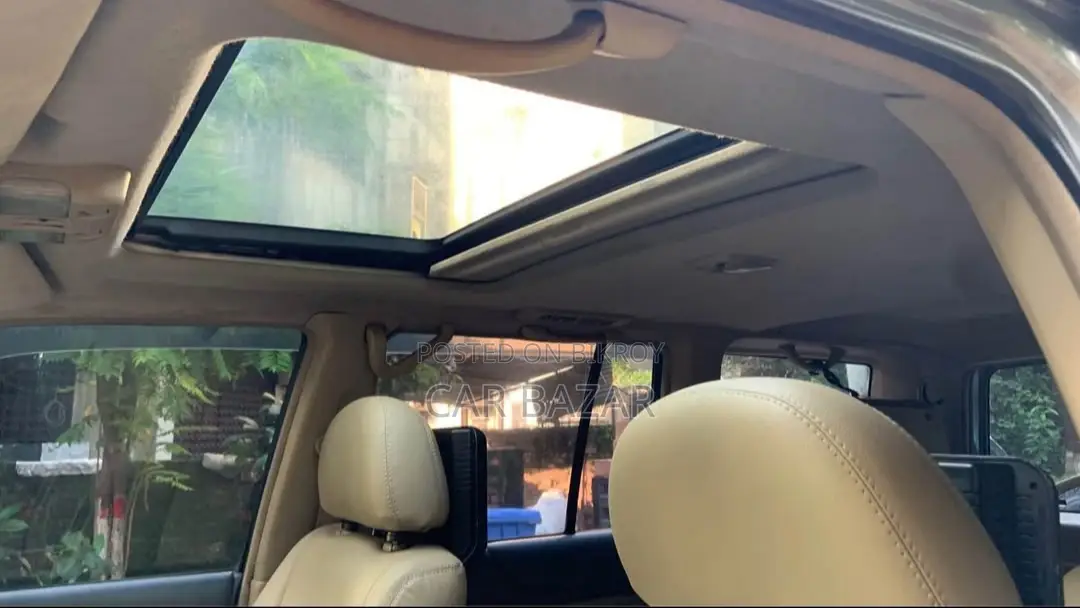 Nissan Patrol Y61 With Sunroof 2004