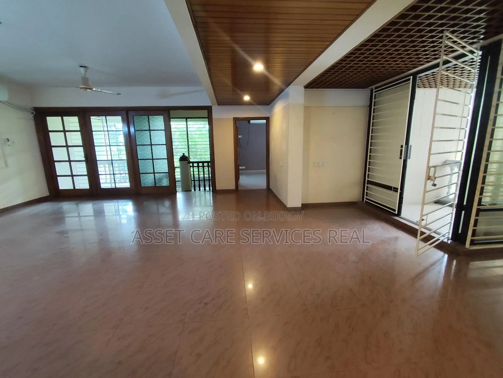 Duplex 3Bed Un-Furnished Apartment Rent In Gulshan