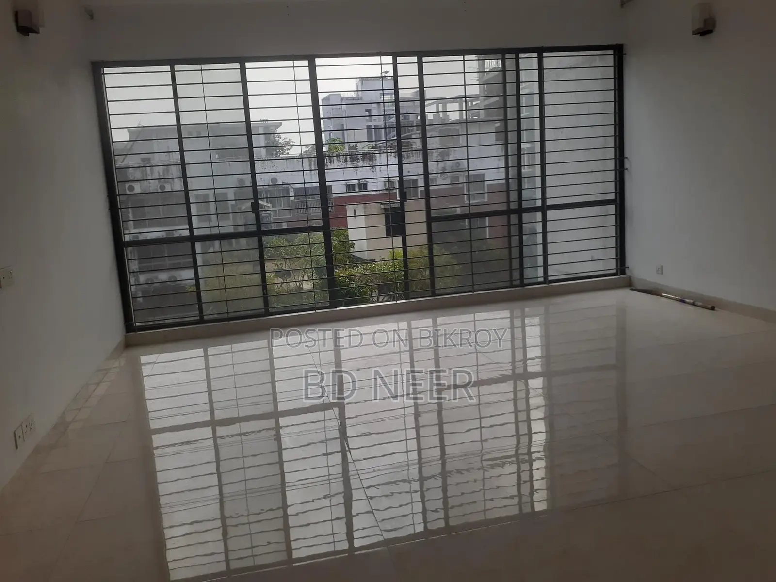 Newly Ready 5000 Sq Ft 4 Bed with Gym Nice Flat Rent in Gulshan-2