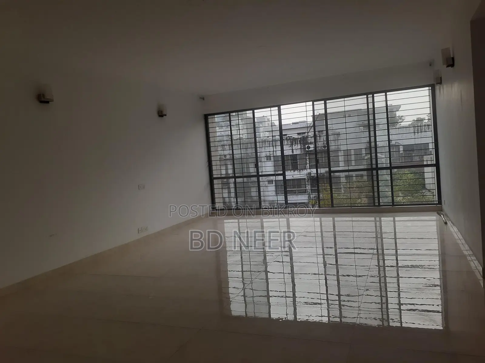 Newly Ready 5000 Sq Ft 4 Bed with Gym Nice Flat Rent in Gulshan-2