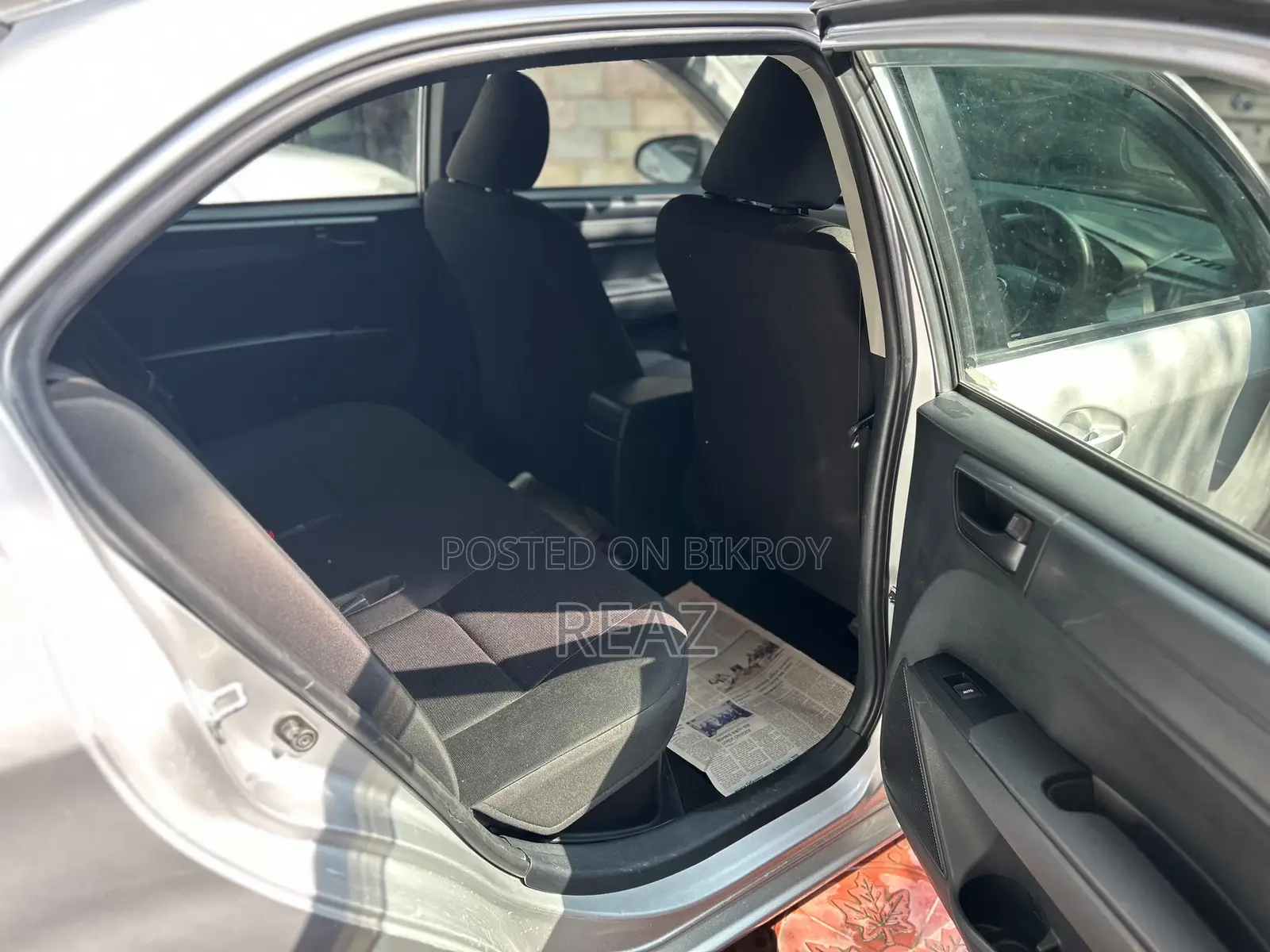 Toyota Axio EX PKG SILVER / 2020