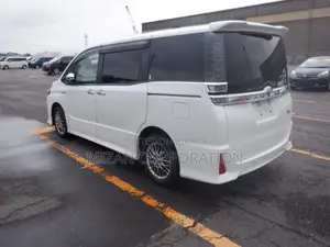 Toyota Voxy ZS KIRAMIKI 2020
