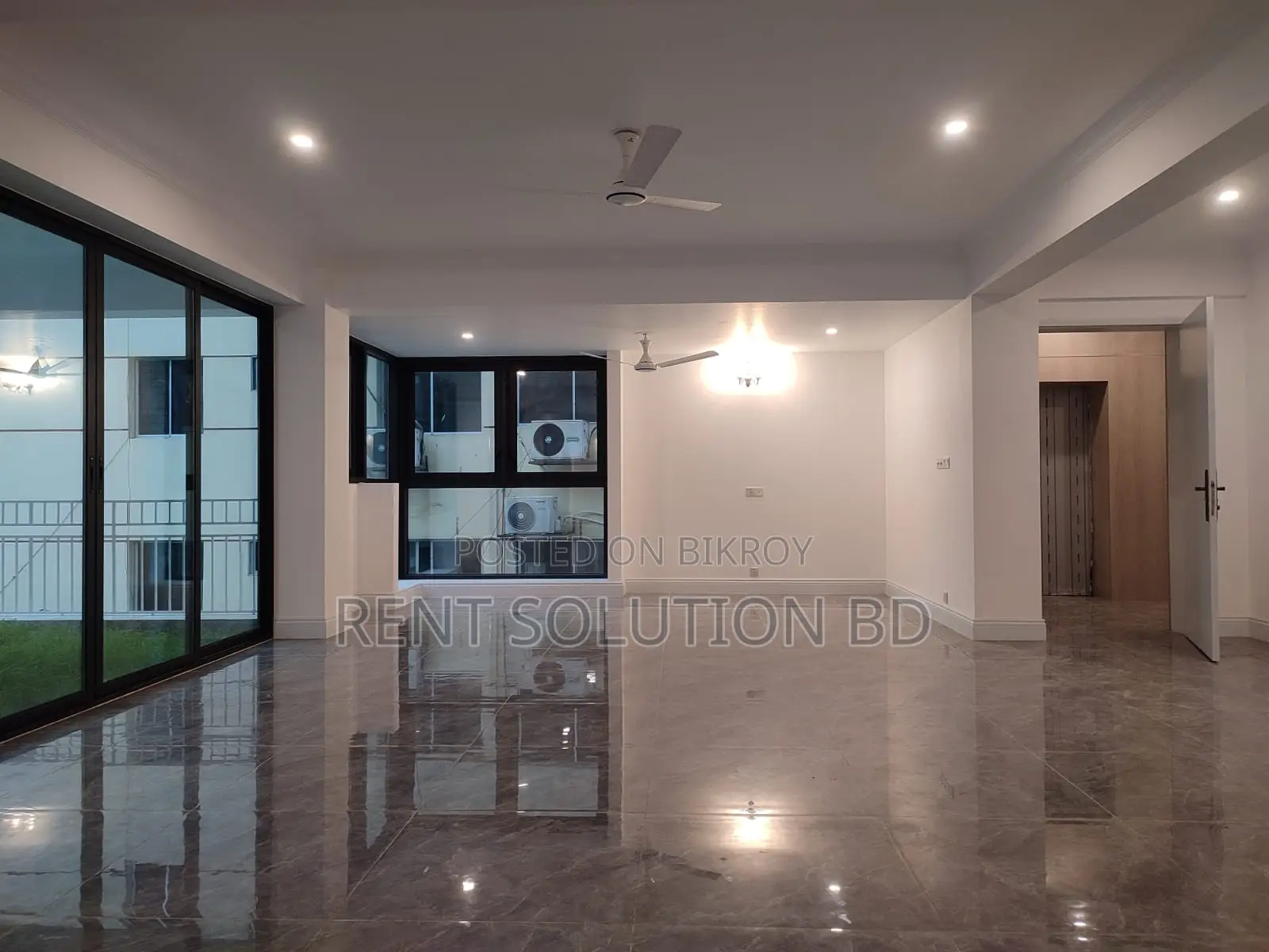 Luxury New Semi furnished Apartment For Rent in Baridhara