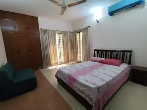 গুলশানে সম্পূর্ণ ফার্নিশড ৩ বেডের চমৎকার অ্যাপার্টমেন্ট ভাড়া হবে