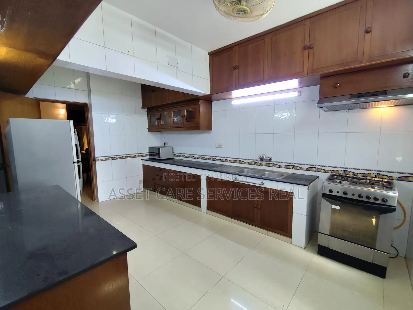 Fully Furnished 3-Bed Very Nice Apartment for Rent in Gulshan