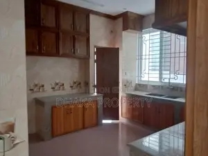 3100-Sqft 3 Bedrooms Apartment Rent in Gulshan