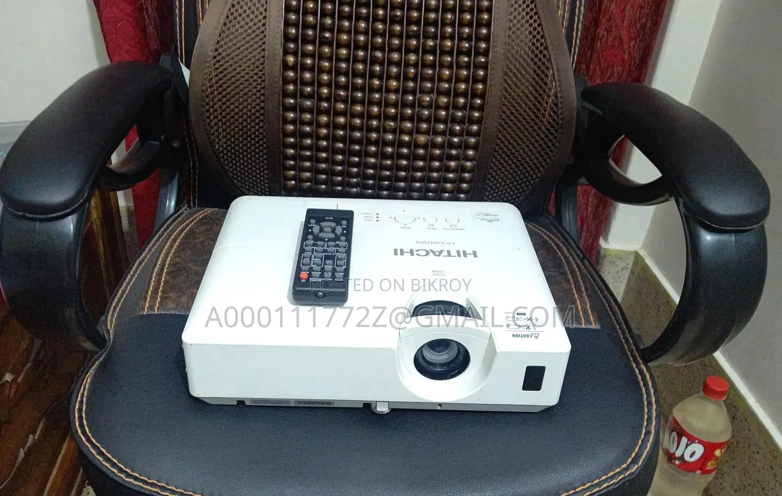 Hitachi CP-X3042WN Projector