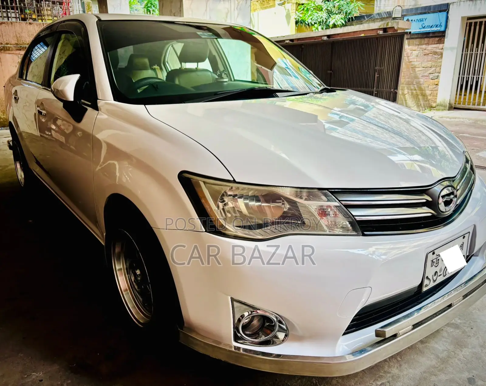 টয়োটা এক্সিও এক্স এইচআইডি নিউ এডিশন ২০১৪