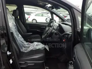 Toyota Noah SI WXB 3 HYBRID 2021