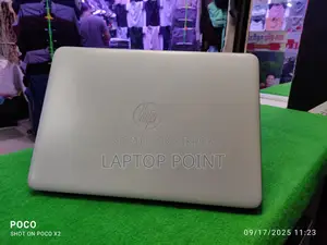 HP Elitbook 840 G4 7gen: i5 (256ssd)(8gb ram)