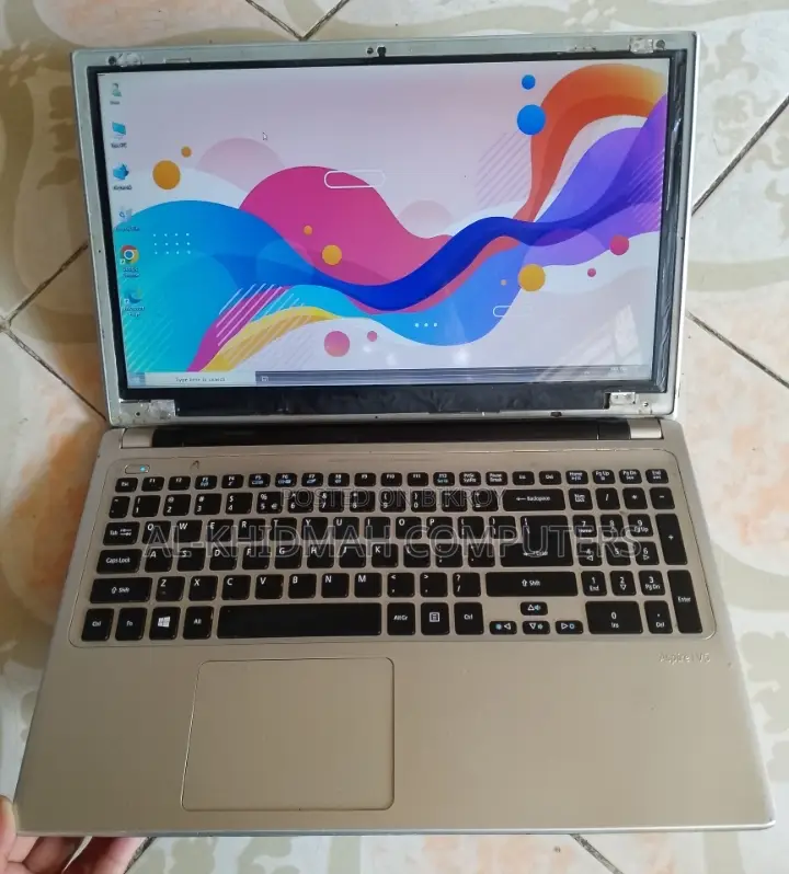 Acer Ultra Slim Laptop, 15.6" inch Display, Courier delivery available.