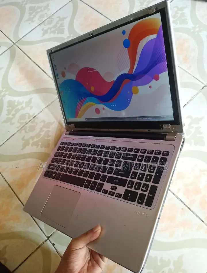 Acer Ultra Slim Laptop, 15.6" inch Display, Courier delivery available.