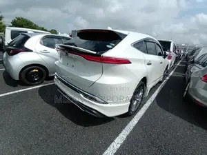 Toyota Harrier Z-Leather -4 grade 2020