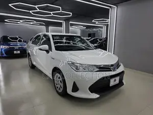 Toyota Axio EX HYBRID ২০২০