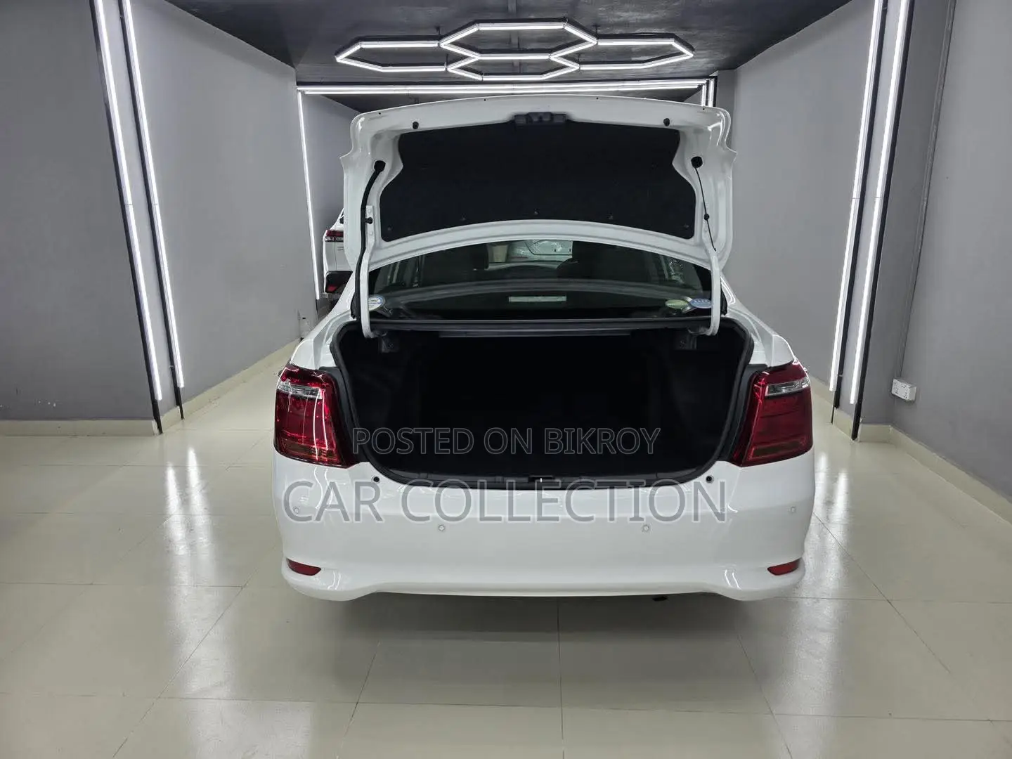 Toyota Axio EX HYBRID ২০২০