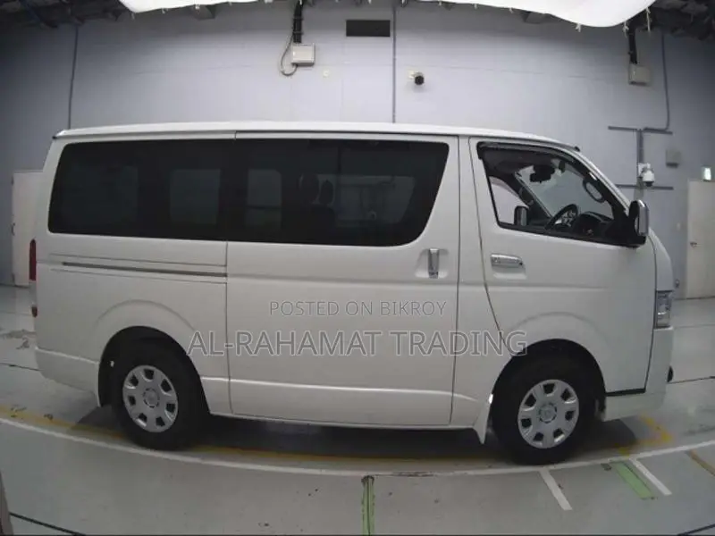 Toyota Hiace SUPER GL MODELLISTA 2020