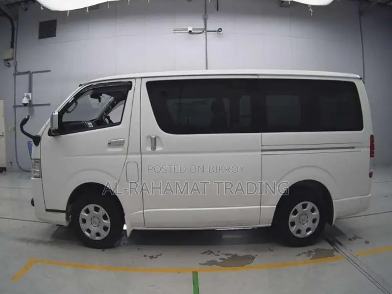 Toyota Hiace SUPER GL MODELLISTA 2020