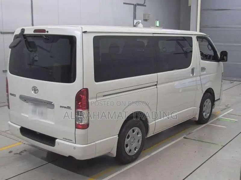 Toyota Hiace SUPER GL MODELLISTA 2020
