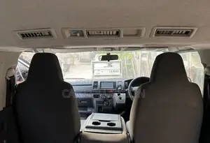 টয়োটা হাইএস জিএল অ্যাম্বুলেন্স ২০২০