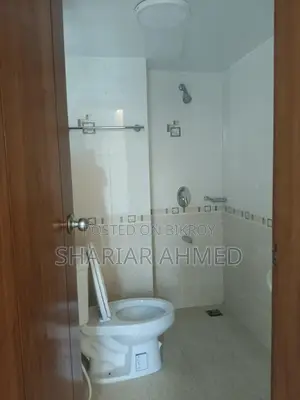 গুলশান-২ এ ২৬০০ বর্গফুটের আনফার্নিশড অ্যাপার্টমেন্ট ভাড়ার জন্য