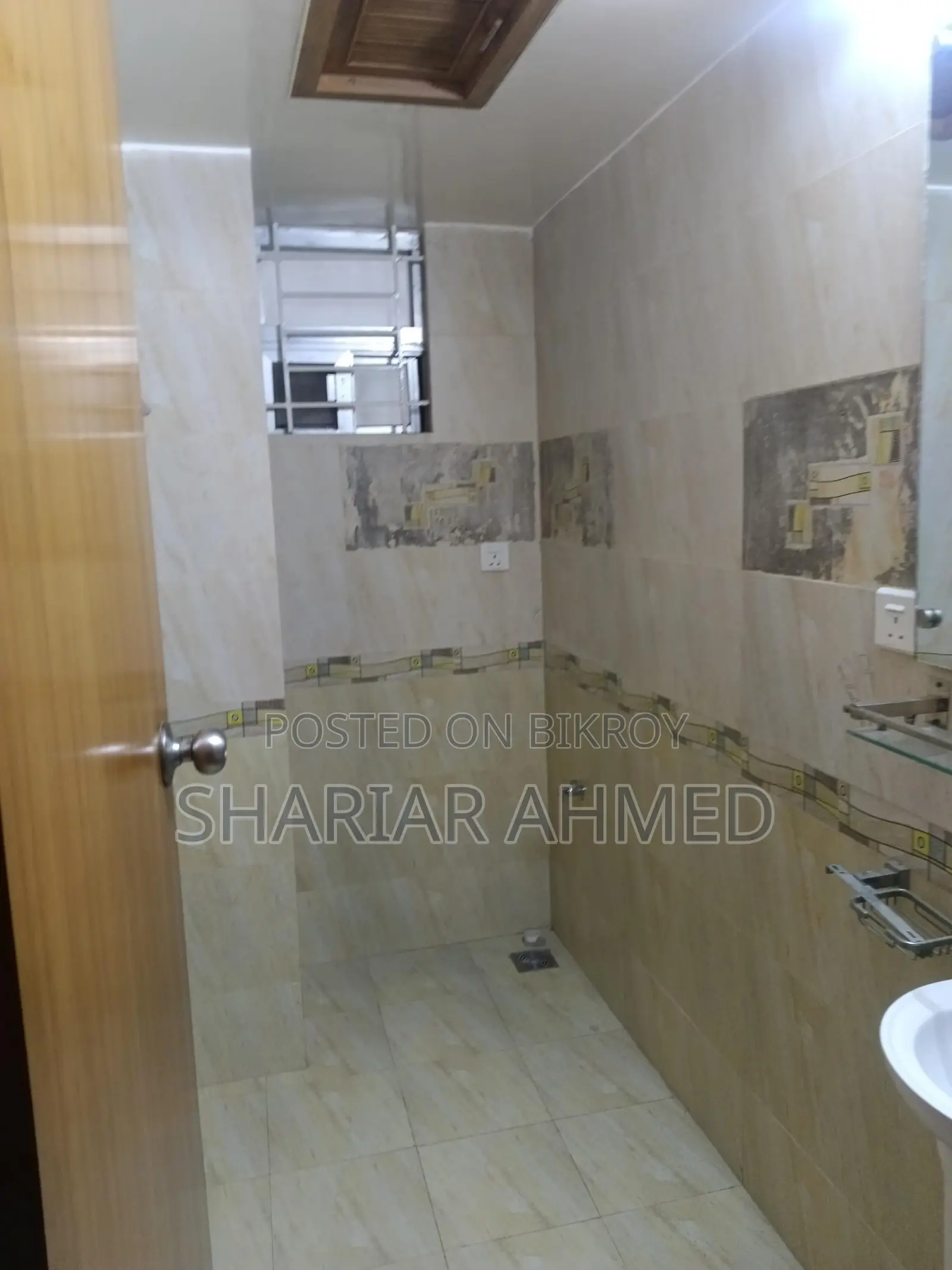 2600 Sqft Unfurnished Apartment For Rent In Gulshan 2