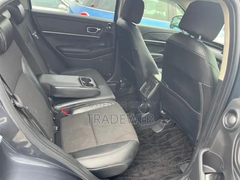 Honda Vezel Z PACKAGE HV 2021