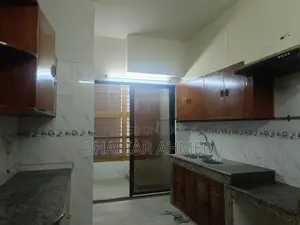 2500 Sqft Unfurnished Apartment For Rent in Gulshan 1