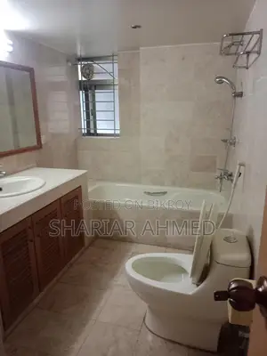 Luxurious Semi Furnished 2750 SqFt Apt: For Rent @ Gulshan 2
