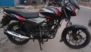 Bajaj Discover 125 ফুল ফ্রেশ ২০২১
