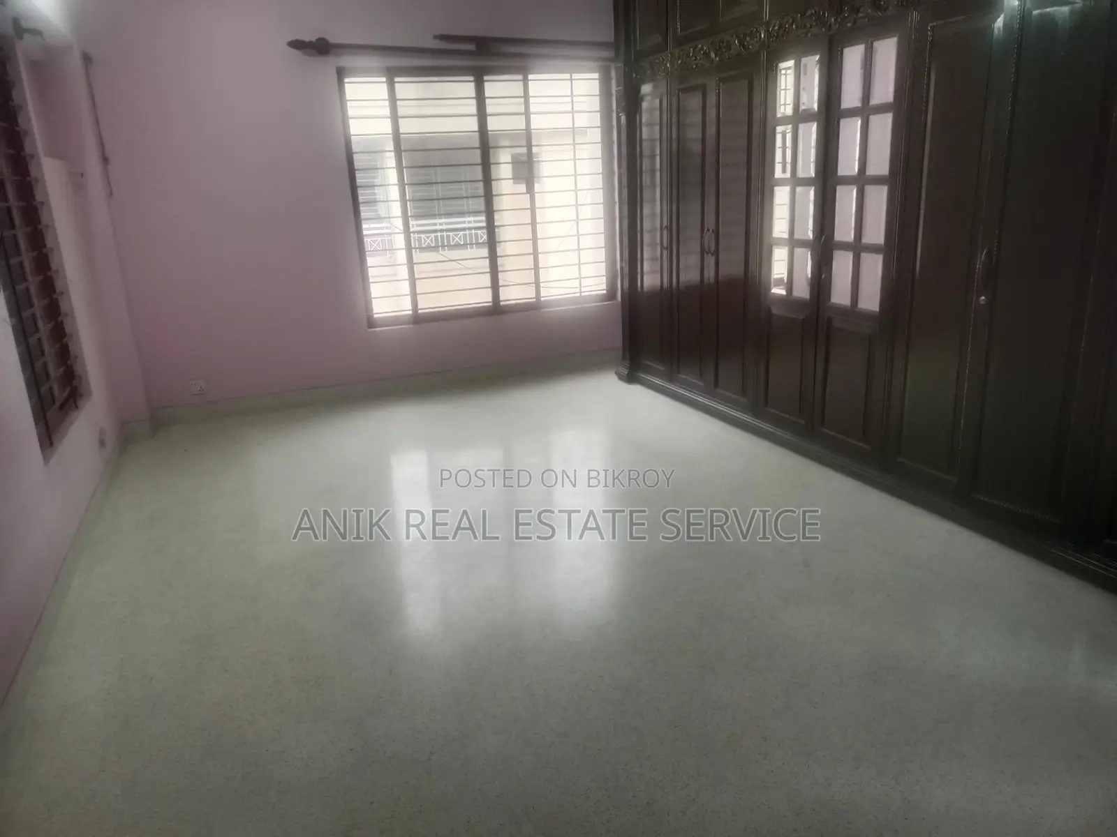 গুলশানে ভালো মানের ৪ বেডরুমের আন-ফার্নিশড ফ্ল্যাট ভাড়া