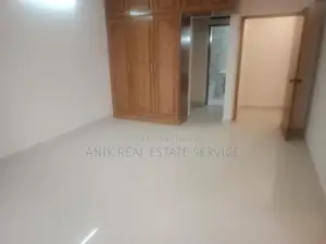 গুলশানে ভালো মানের ৪ বেডরুমের আন-ফার্নিশড ফ্ল্যাট ভাড়া