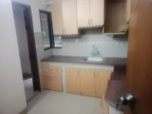 গুলশানে ভালো মানের ৩ বেডরুমের আন-ফার্নিশড ফ্ল্যাট ভাড়া