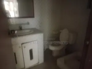 গুলশানে ভালো মানের ৩ বেডরুমের আন-ফার্নিশড ফ্ল্যাট ভাড়া
