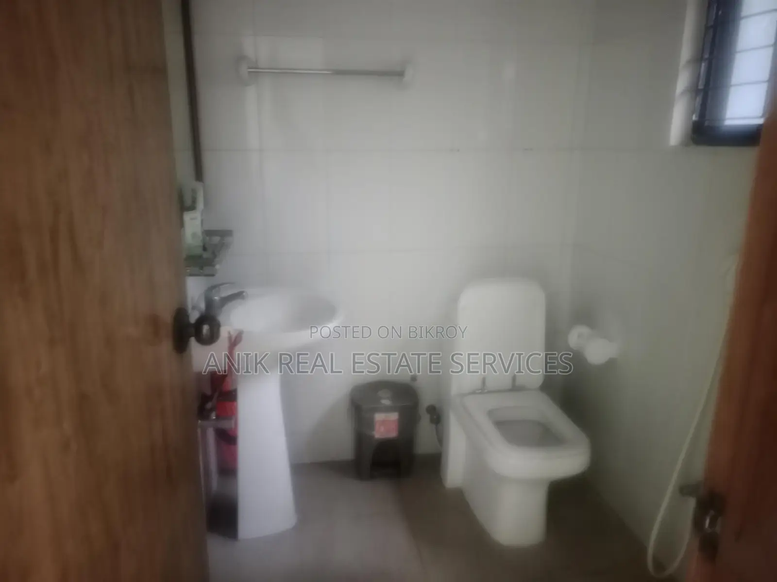 Good Quality 3 Bedroom Un Farnised Flat Rent At Gulshan