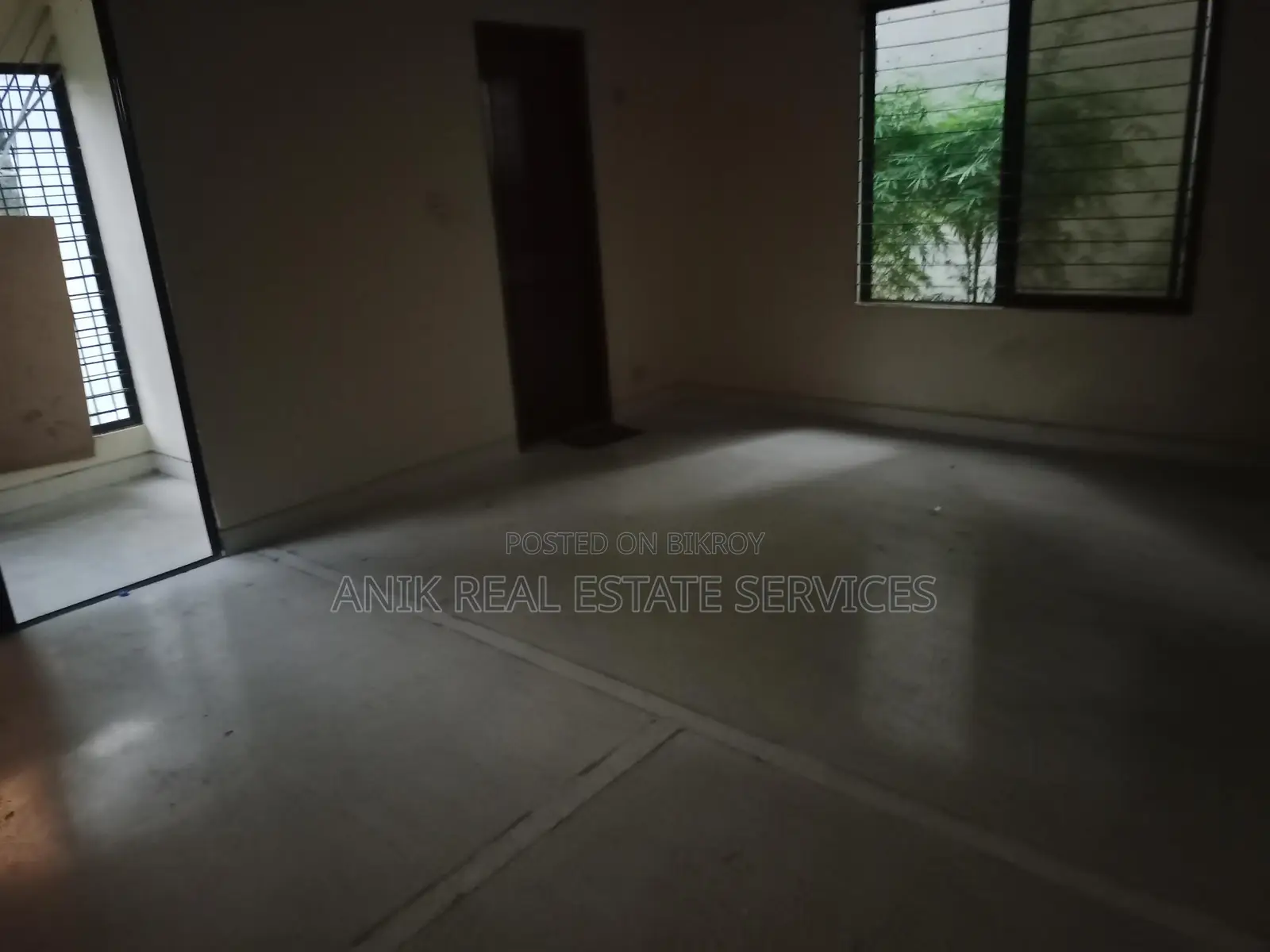 গুলশানে ২৫০০ বর্গফুটের অফিস স্পেস ভাড়া