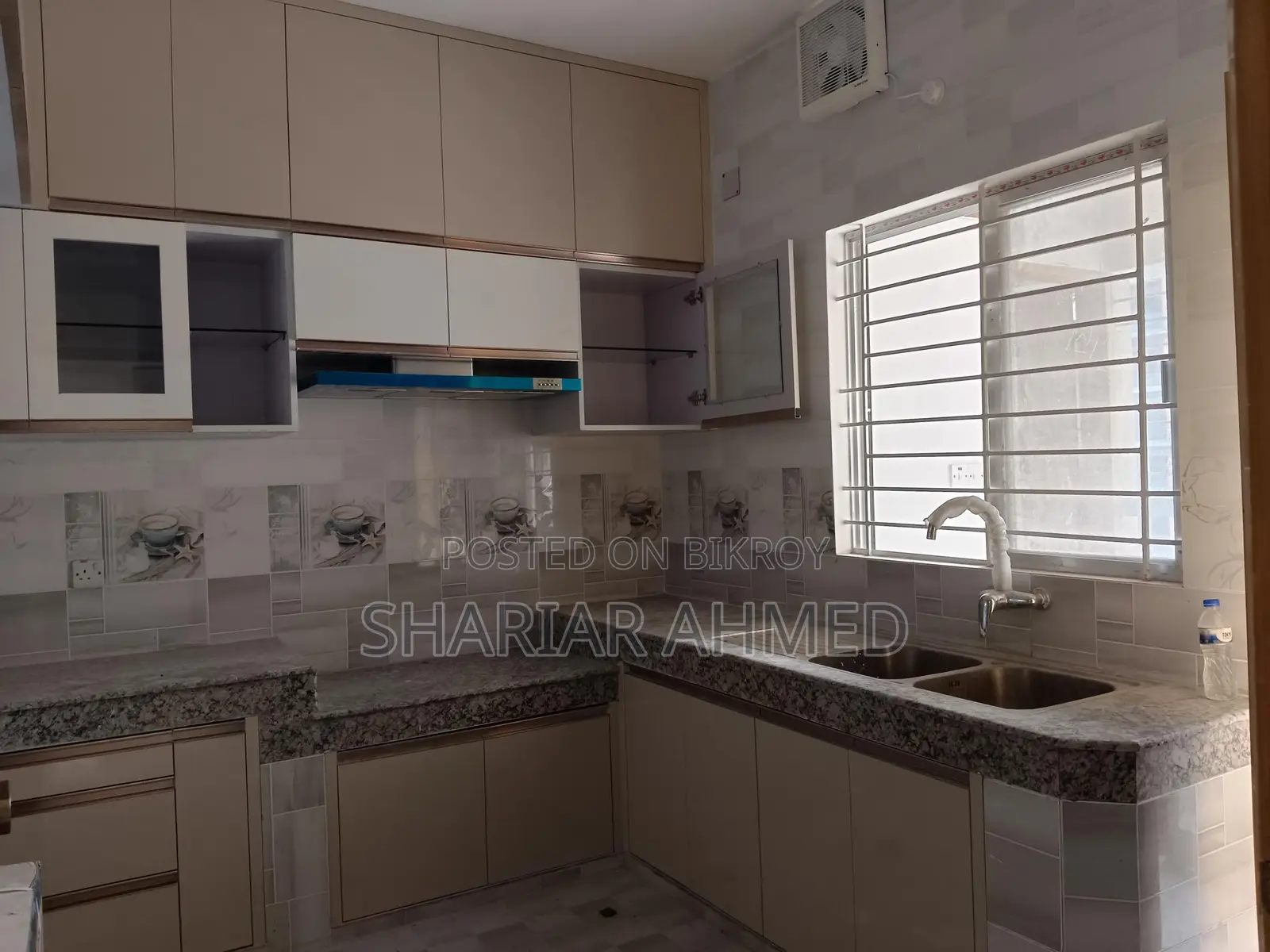 3000 Sqft 4-Bedroom Unfurnished Apartment for Rent in Gulshan 2
