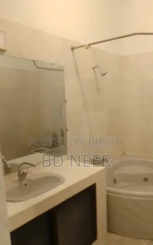 গুলশান-২ এ ২৭০০ বর্গফুটের গ্রাউন্ড ফ্লোর অফিস স্পেস ভাড়ার জন্য