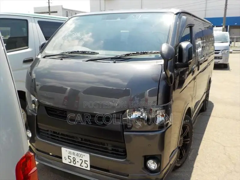 Toyota Hiace Super GL Dark Prime2 2021
