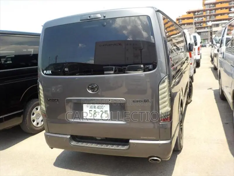 Toyota Hiace Super GL Dark Prime2 2021
