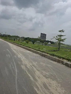 ৬০/৩০/৩০ কর্নার ৩ দিকে ২০ কাঠা প্লট বিক্রয়।