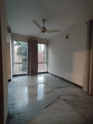 Swmming Pool Gym Semi Farnised Flat Rent At Gulshan North