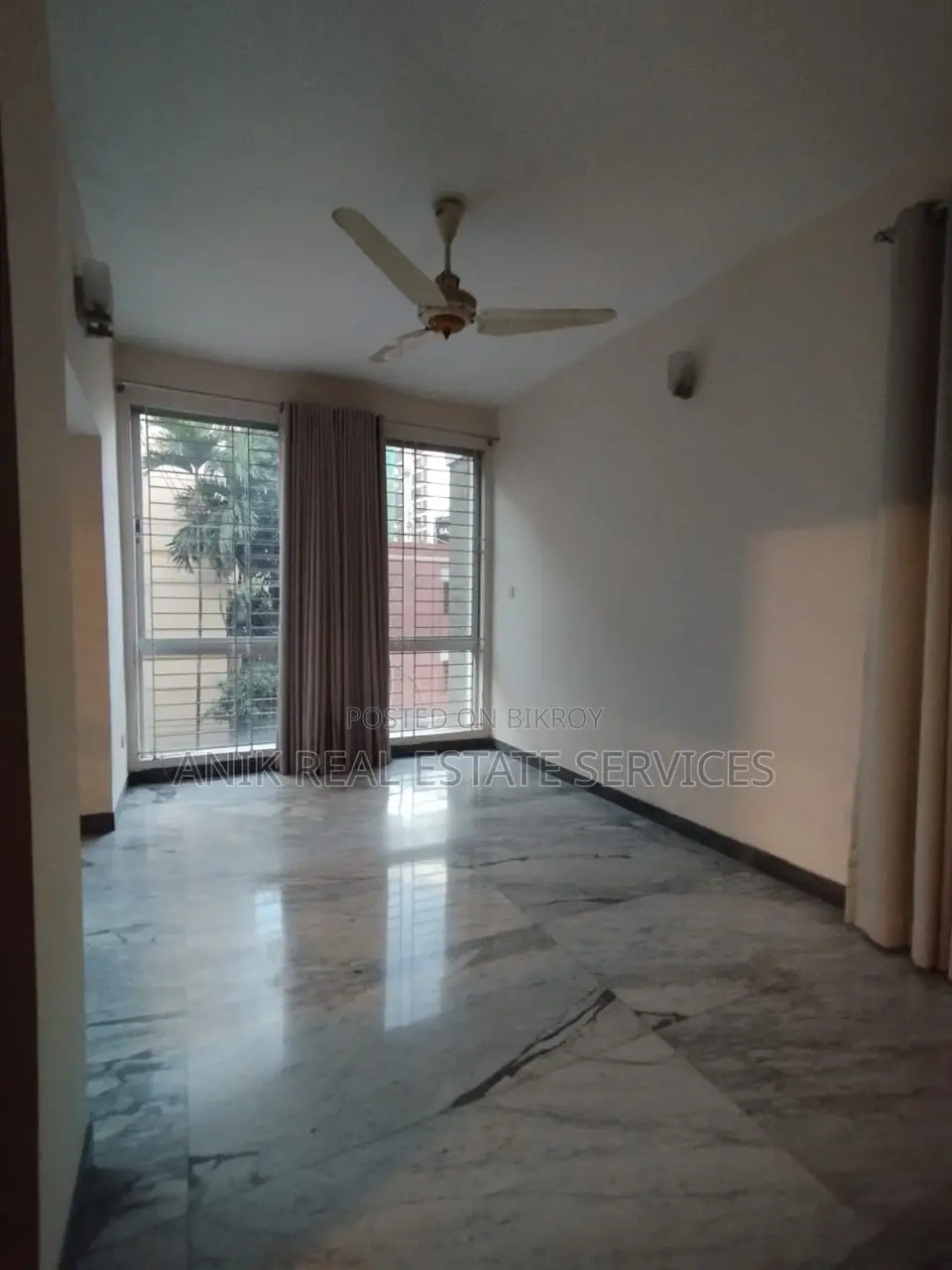 Swmming Pool Gym Semi Farnised Flat Rent At Gulshan North