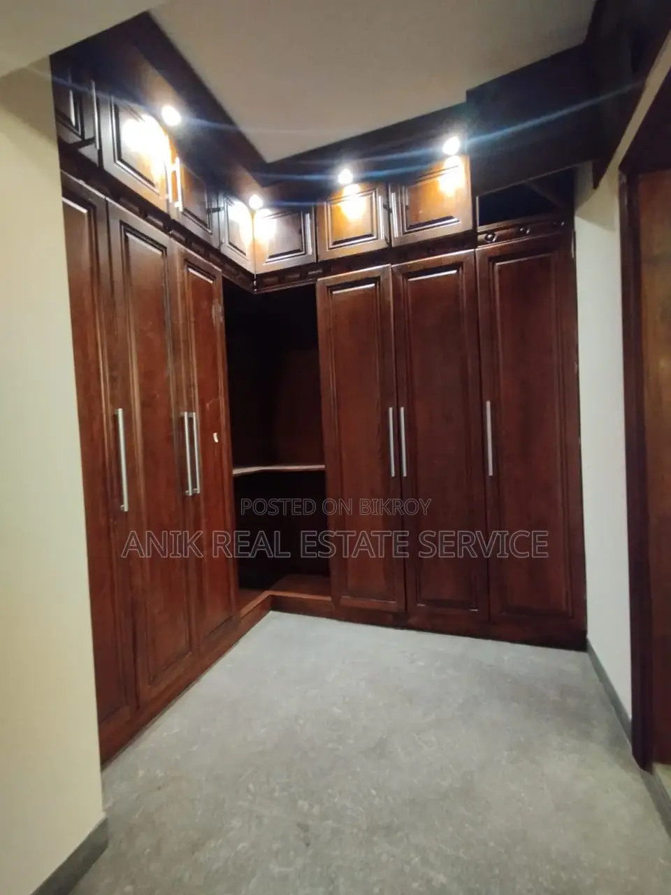 Swmming Pool Gym Semi Farnised Flat Rent At Gulshan North