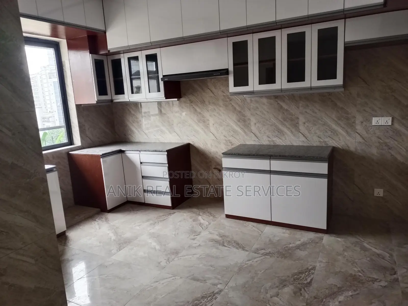 Swmming Pool Gym Full Farnised Flat Rent In Gulshan North
