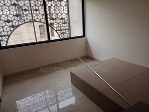Swmming Pool Gym Full Farnised Flat Rent In Gulshan North